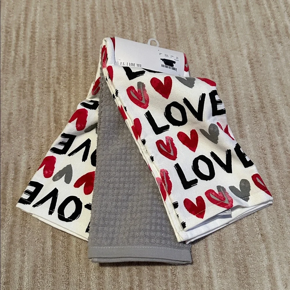 LA CUISINE KASSATEX Kitchen Towels Set of 3 Love Print 16 X 26 NWT Dual Purpose